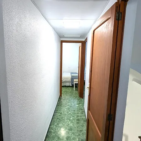 Reihenhaus In Mit Garage Holiday home